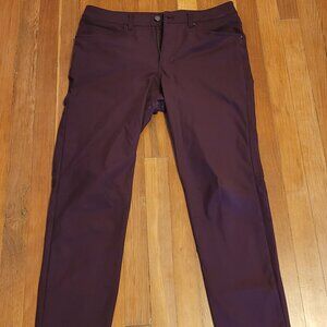 Men's Lululemon ABC Pants Slim Fit W31 L32 Maroon